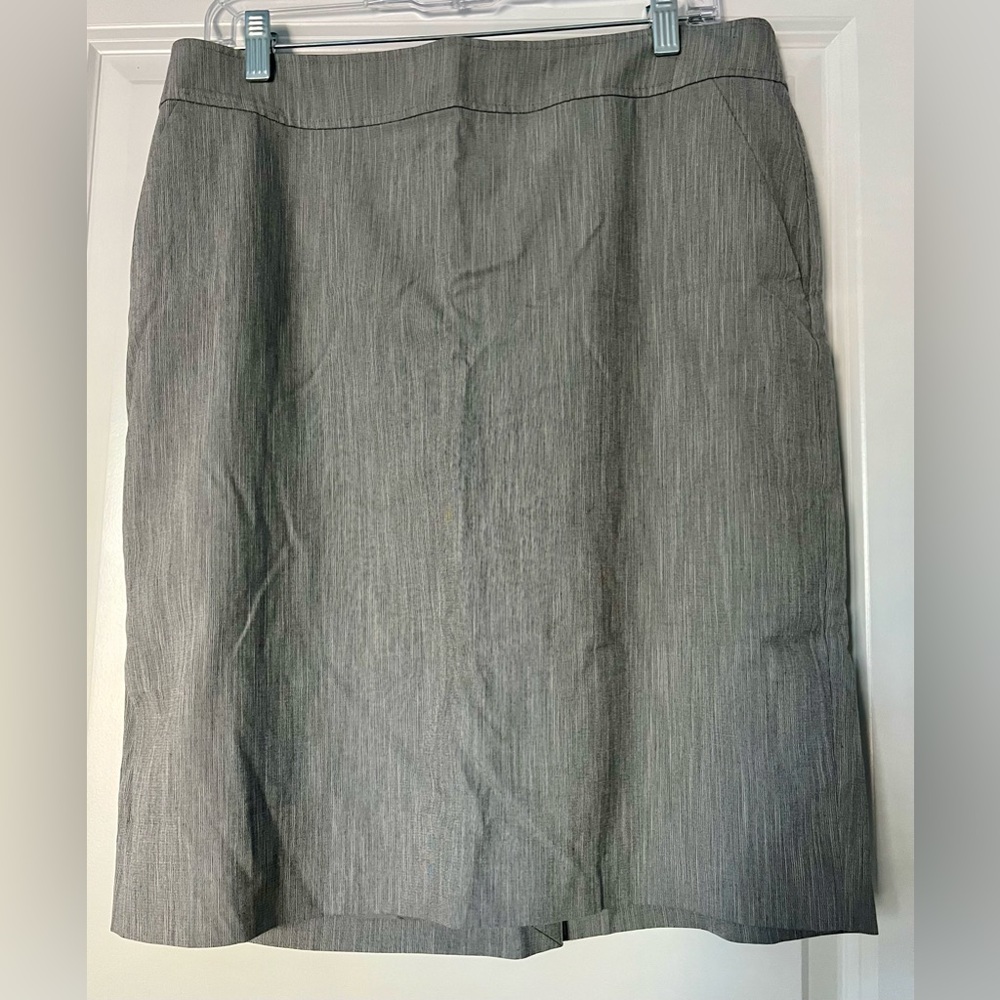 EUC Kate Hill Gray Pencil Skirt (12)
